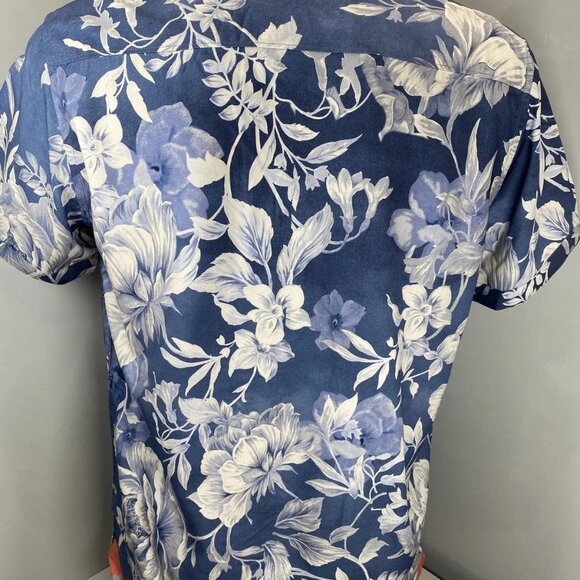 Robert Graham Men’s Malta Floral Camp Button-Up Shirt – Navy/Peach – Size M - Picture 10 of 11